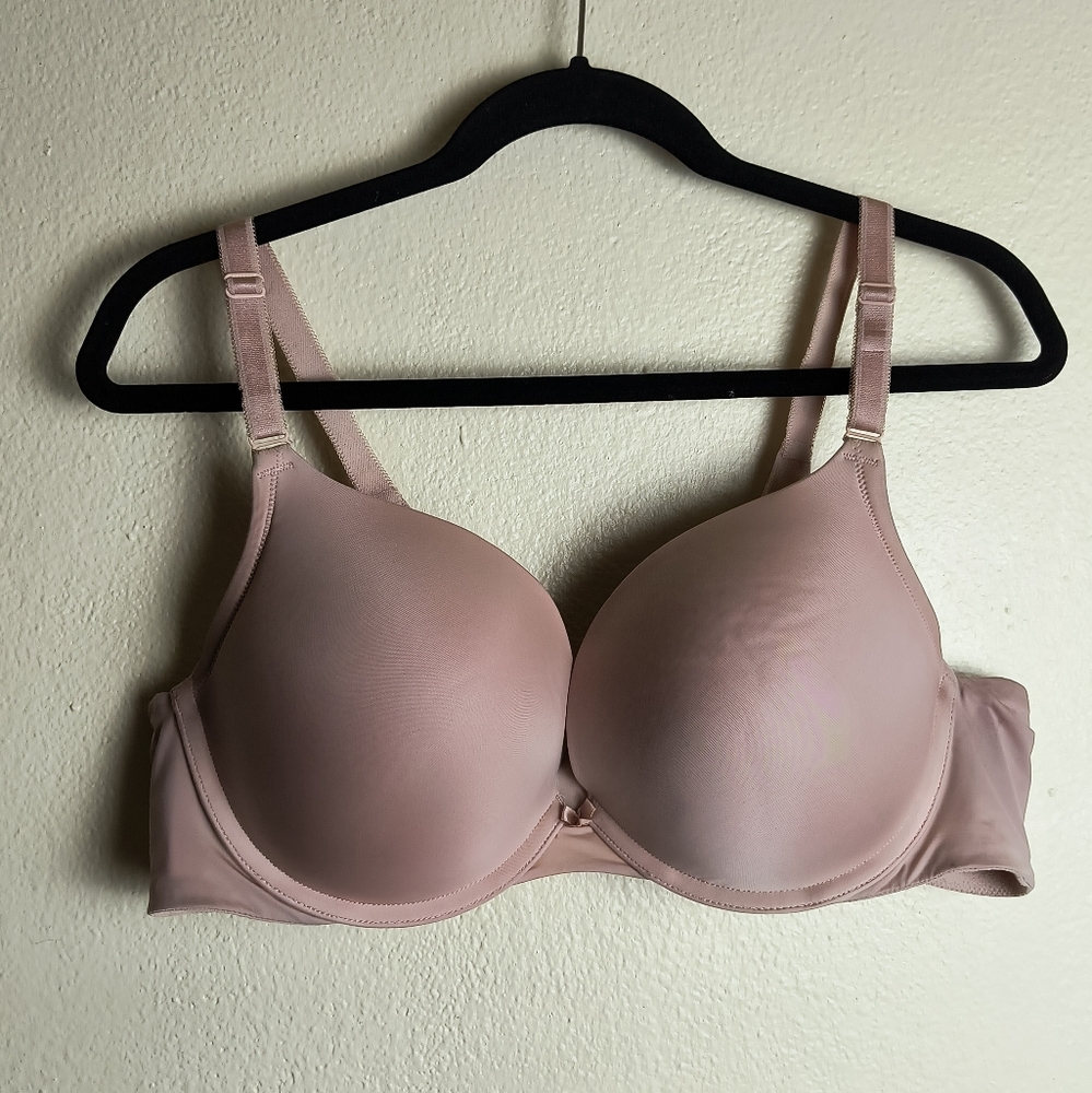 TORRID 360 Back Smoothing Push-Up Plunge 42C Underwire Adjustable Straps Tan